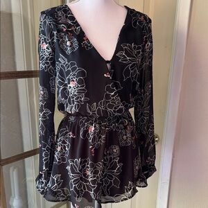 ASTR Black Floral Long Sleeve Romper Dress Illusion Size M